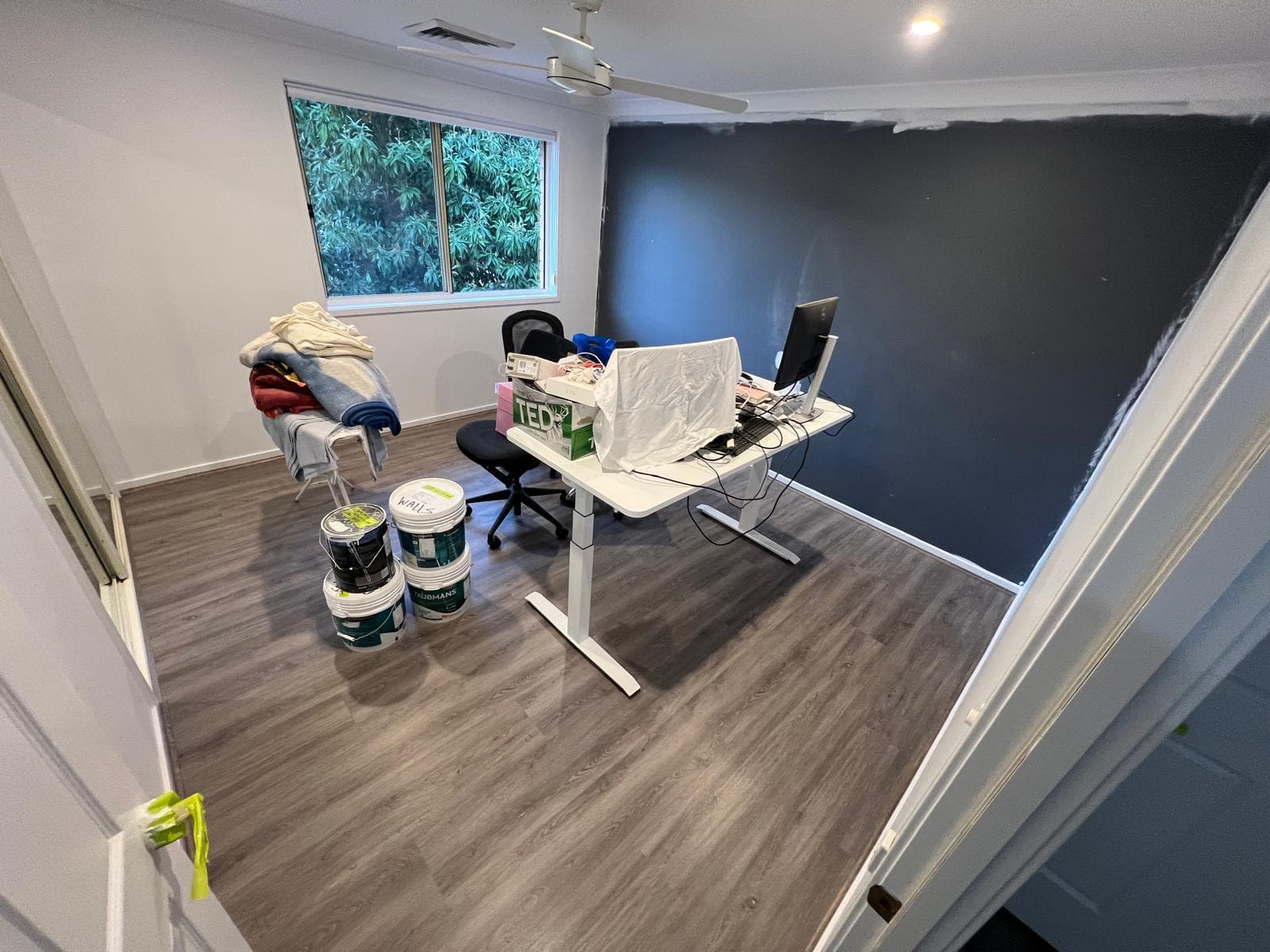 Flooring in a study room